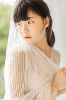 女士私密高级会所按摩精油